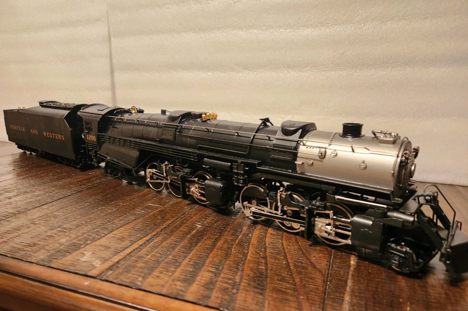 Vintage O-Gauge Brass 1200 Norfolk And Western Steam Locomotive & Tender RARE!!