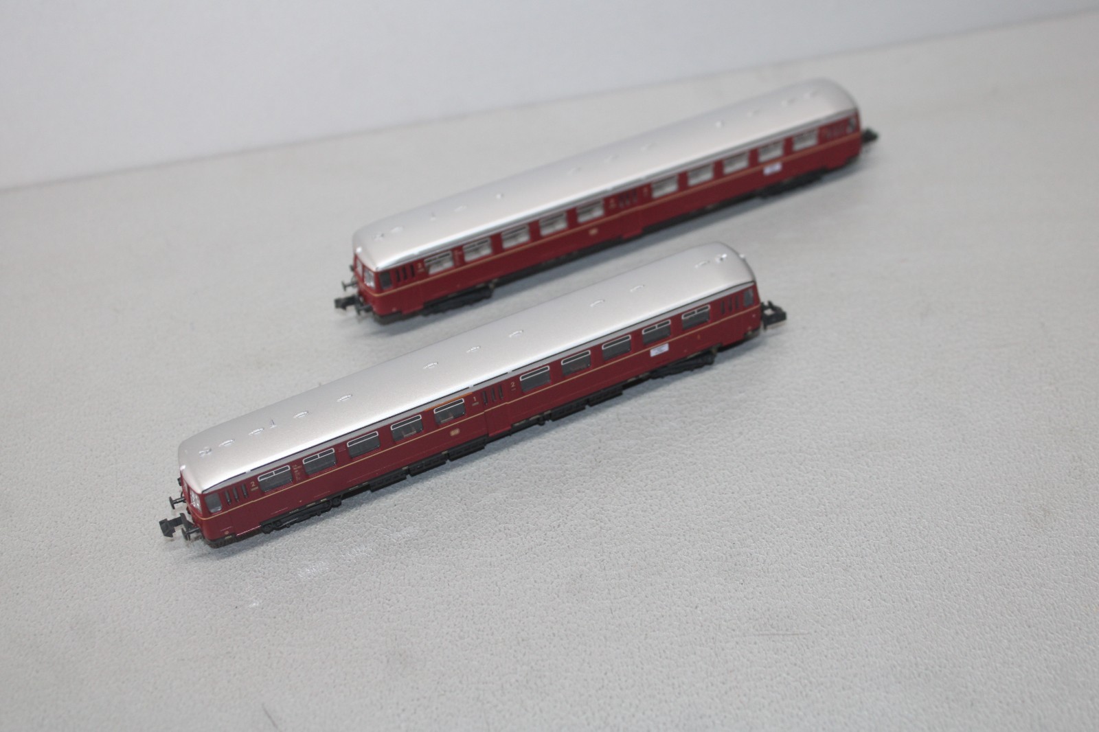 Kato 11300 Diesel Railcar Class ETA/ESA 150 DB 2-Piece Scale N