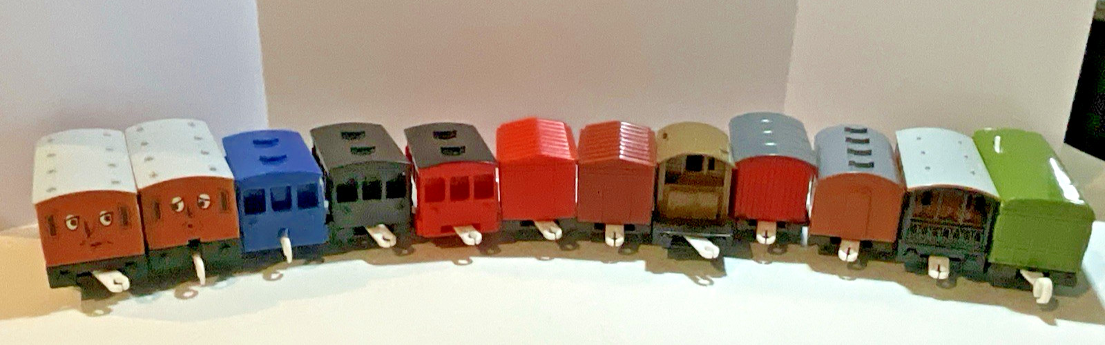 Thomas And Friends Tomy Plarail TrackMaster Cargo Cars Wagons Lot of 12 Vintage