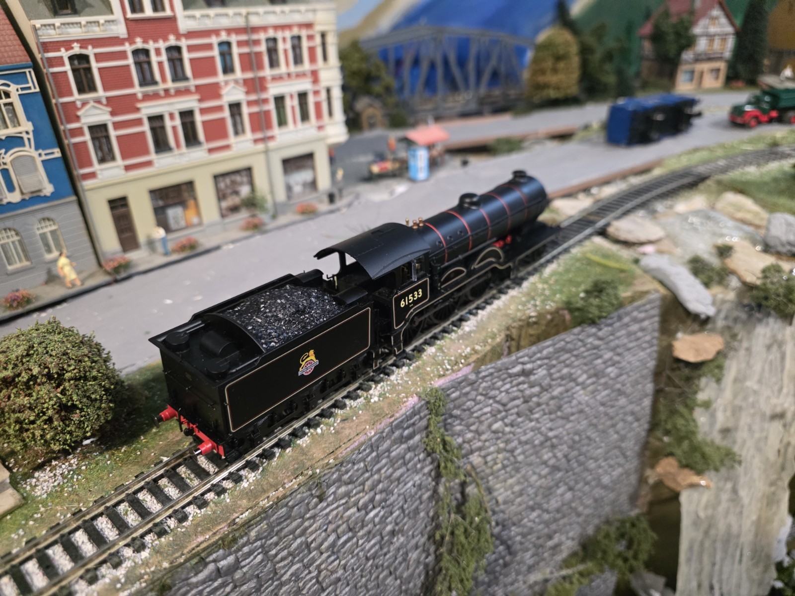 Hornby BR B12/3 Steam Locomotive R3431 OO Scale DCC Ready