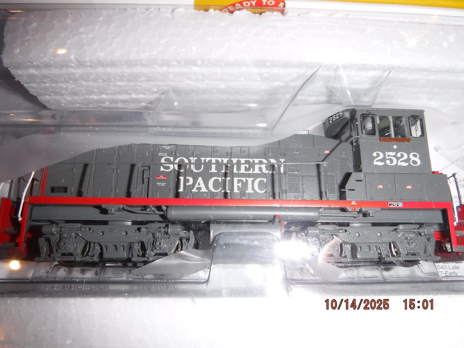 ATHEARN HO SOUTHERN PACIFIC SW1500 SWITCHER LOCO #2528 DCC QUICK-PLUG EQUIPPED!