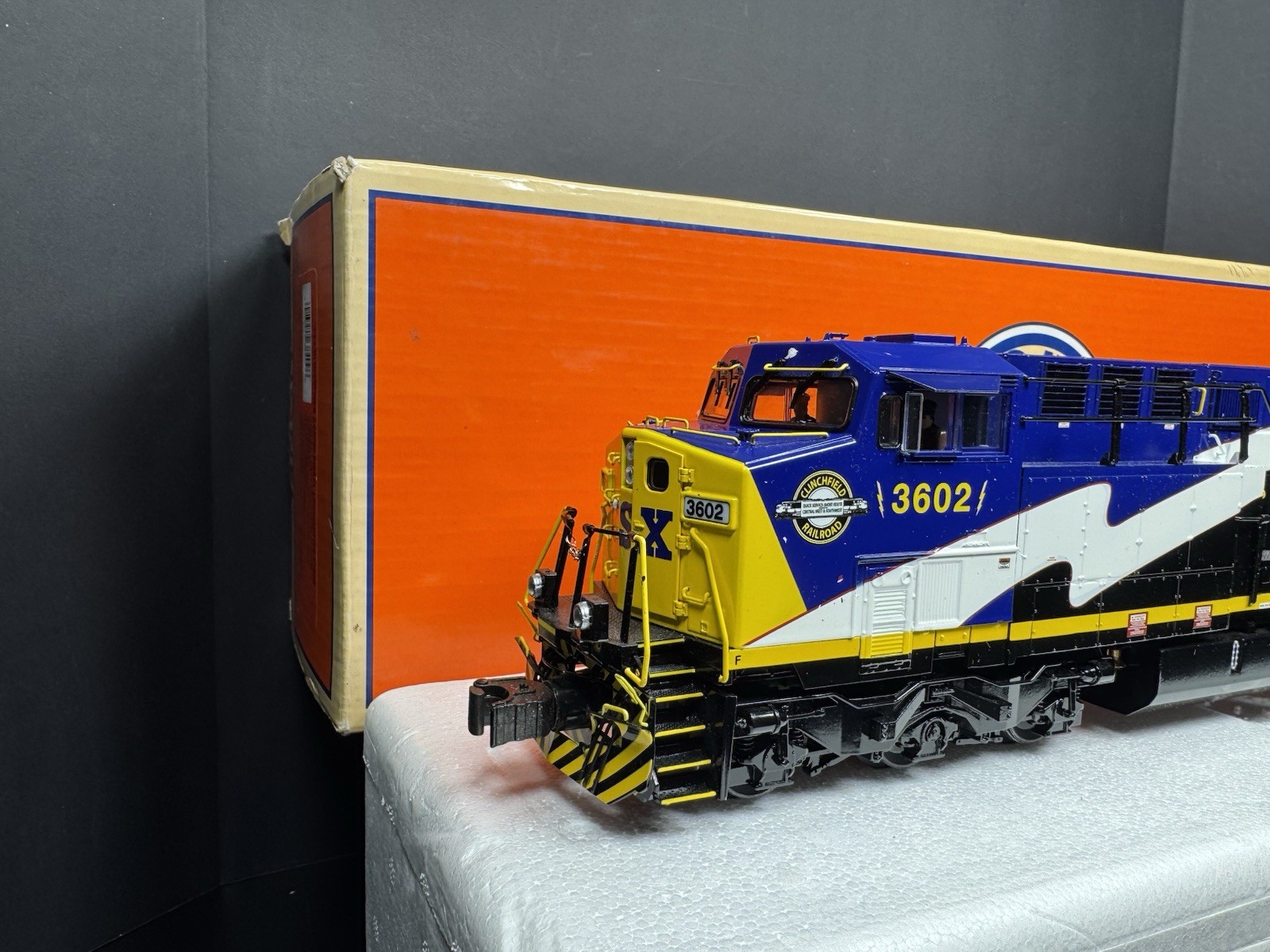 Lionel LEGACY 6-38409 CSX heritage Clinchfield AC6000 diesel engine #3602 EX