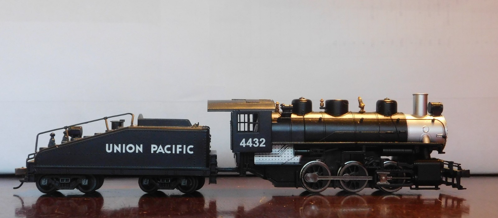 Bachmann 0-6-0 steam Tender-locomotive ~ Union Pacific ~ Rd# 4432 – HO RTR