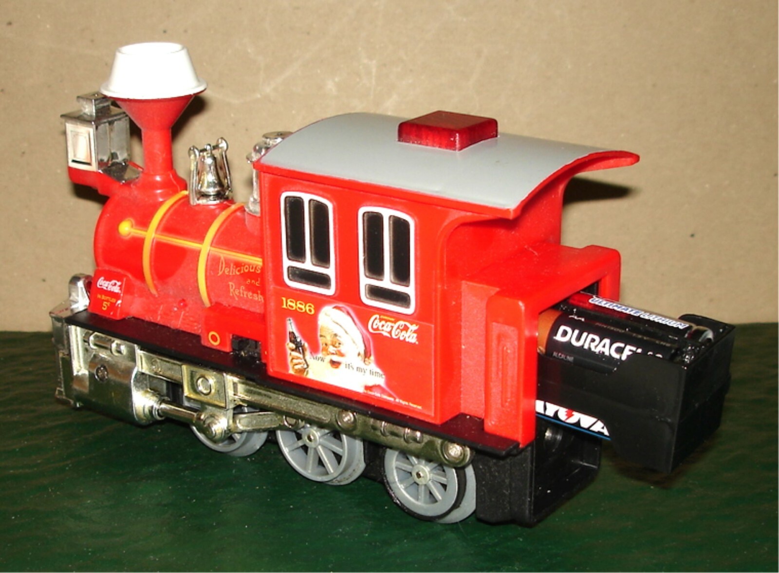 K-LINE (GOLDLOK) – COCA-COLA SANTA TRAIN – O-27 REMOTE CONTROL TRAIN