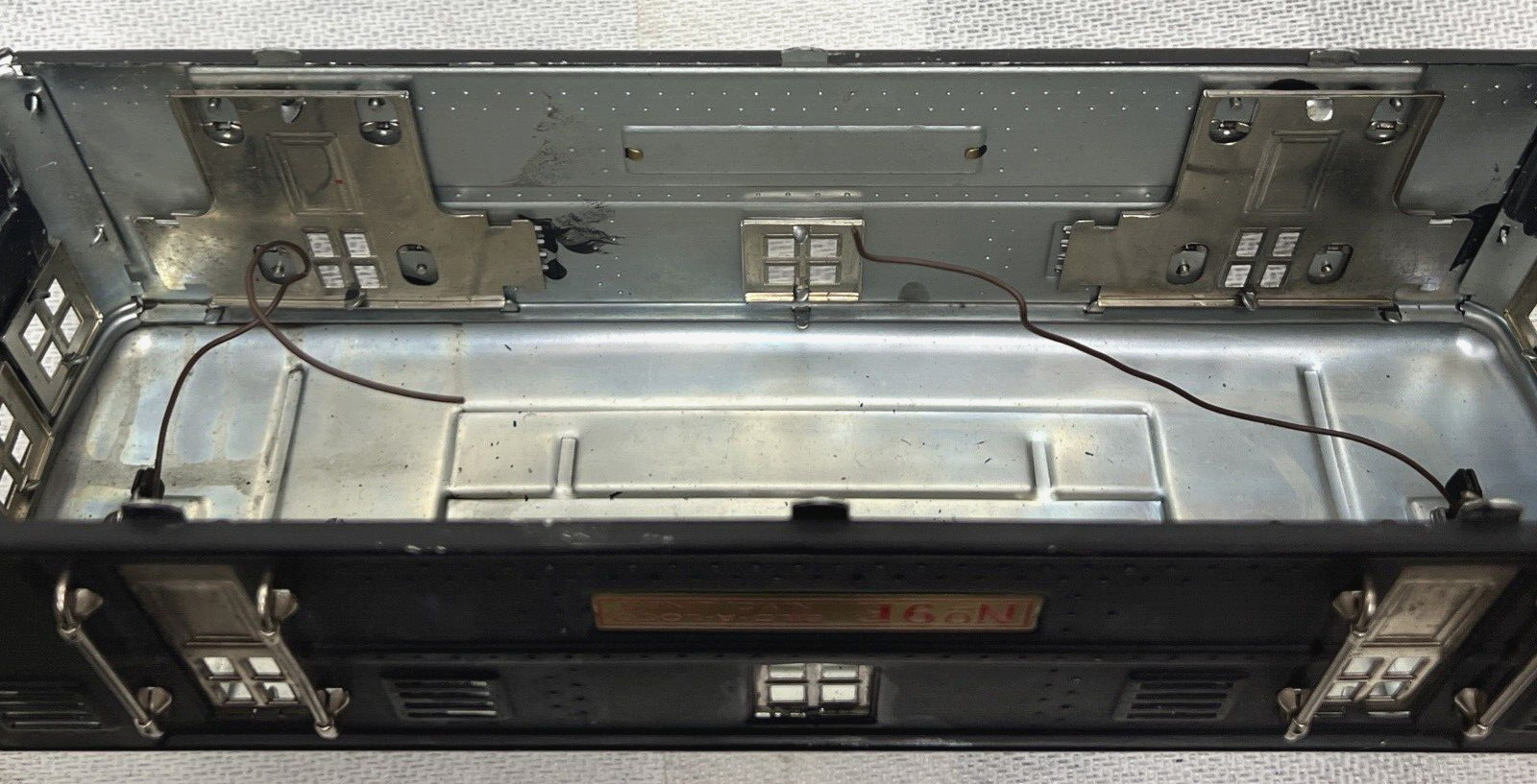 LIONEL,WILLIAMS,MTH STANDARD GAUGE REPAINTED BLACK 9E ELECTRIC LOCOMOTIVE SHELL