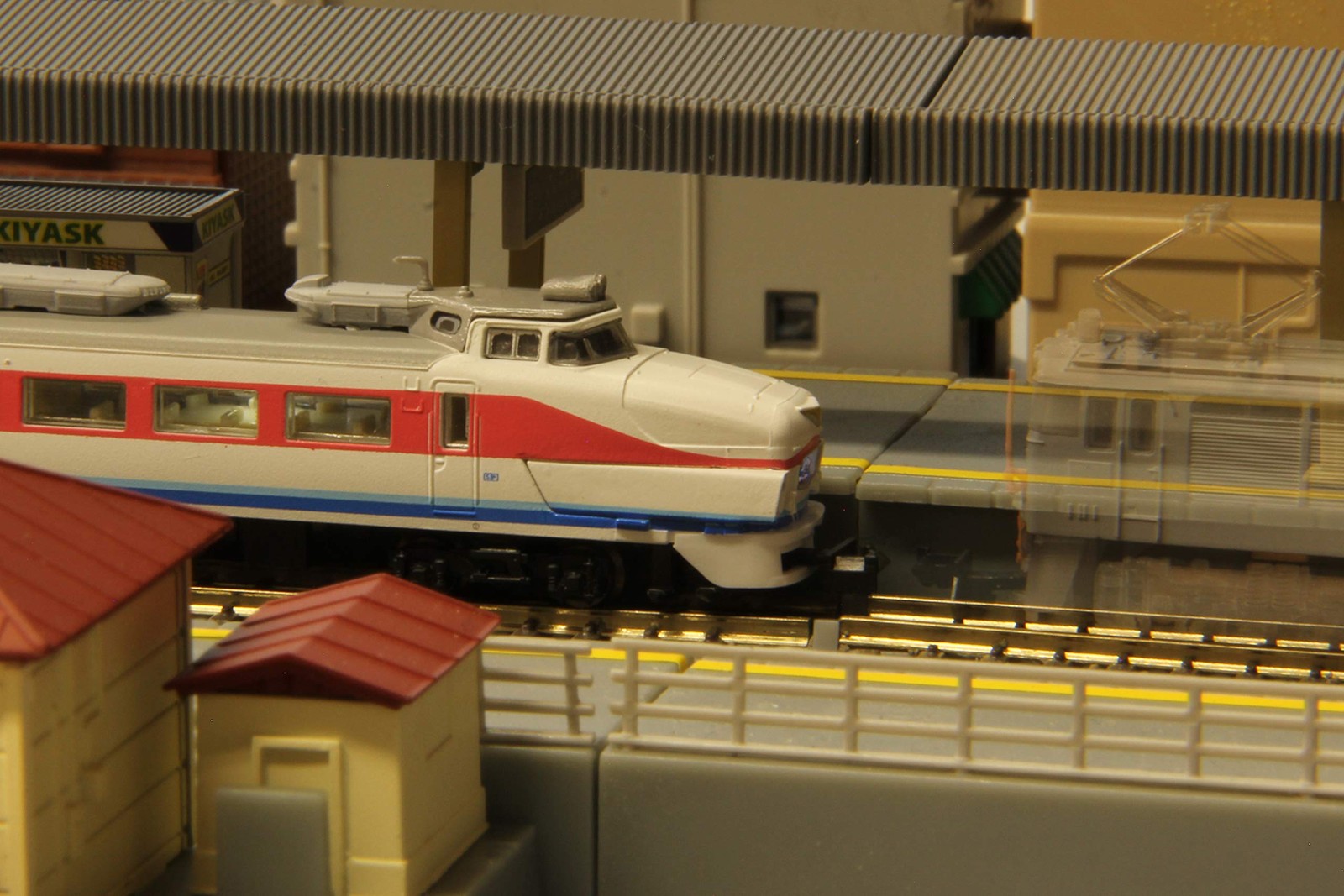 Rokuhan Z gauge 489 series limited express train early model Hakusan Hakusan c