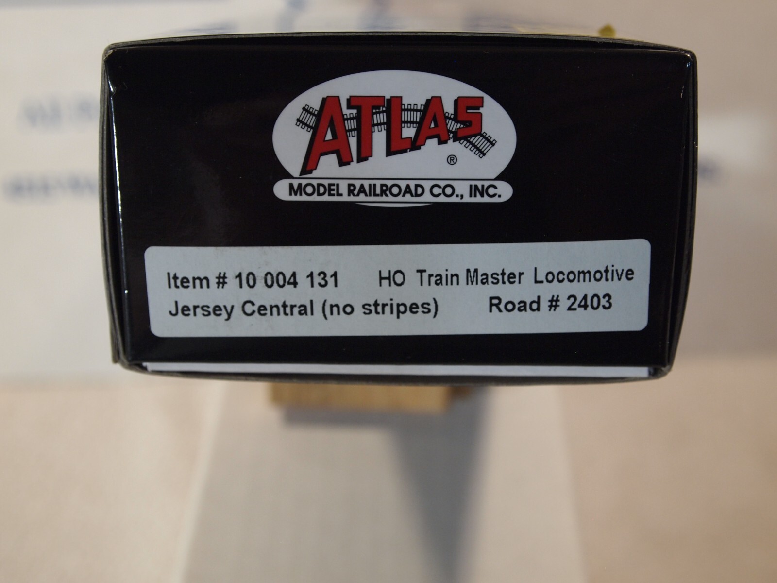 ATLAS 10004131 H.O. FM-H24-66 “TRAINMASTER” JERSEY CENTRAL 2403 WITH DCC+SOUND