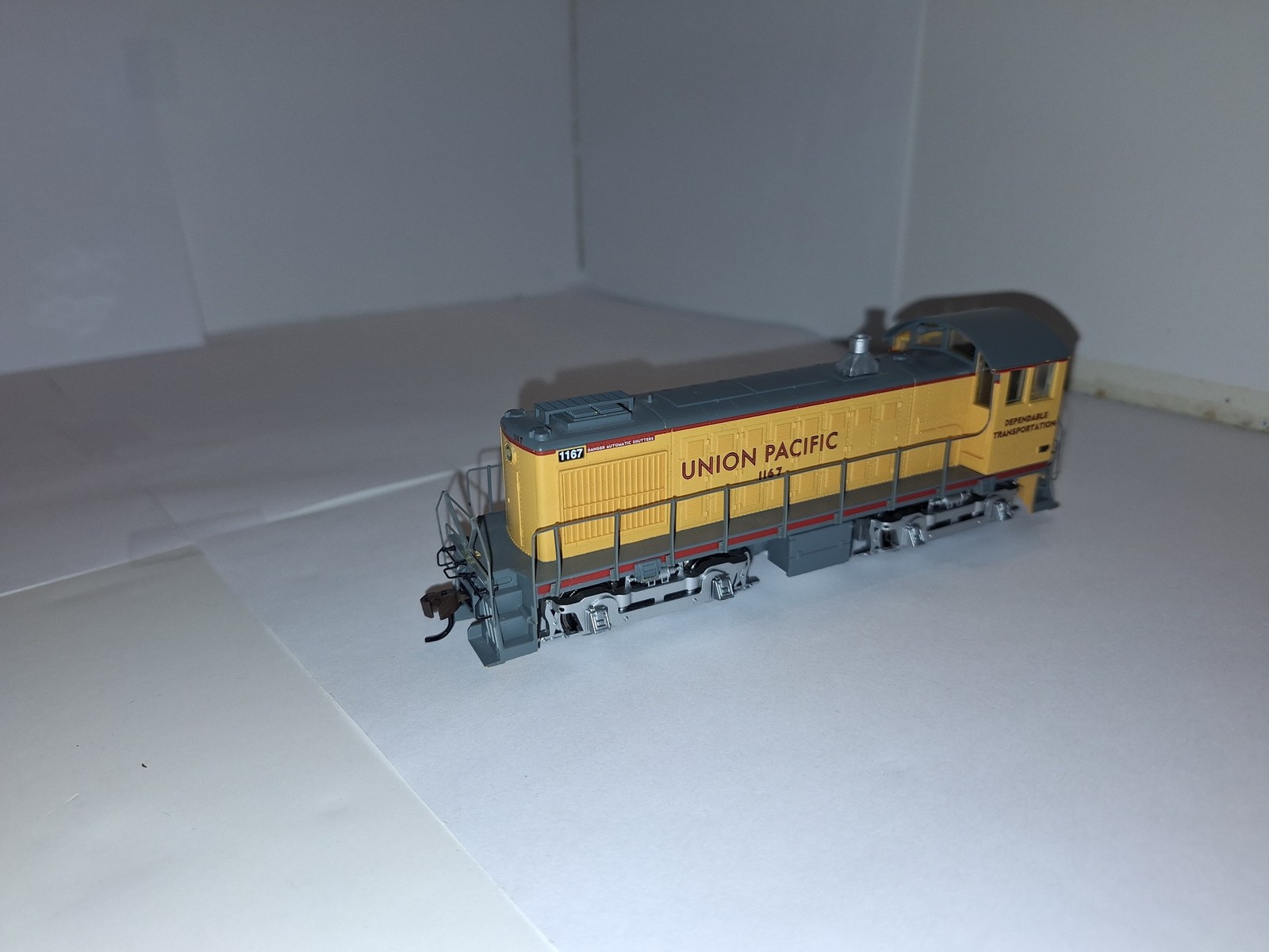 Used HO Bachmann 63210 DCC Sound Union Pacific Alco S4 Diesel Locomotive #1167