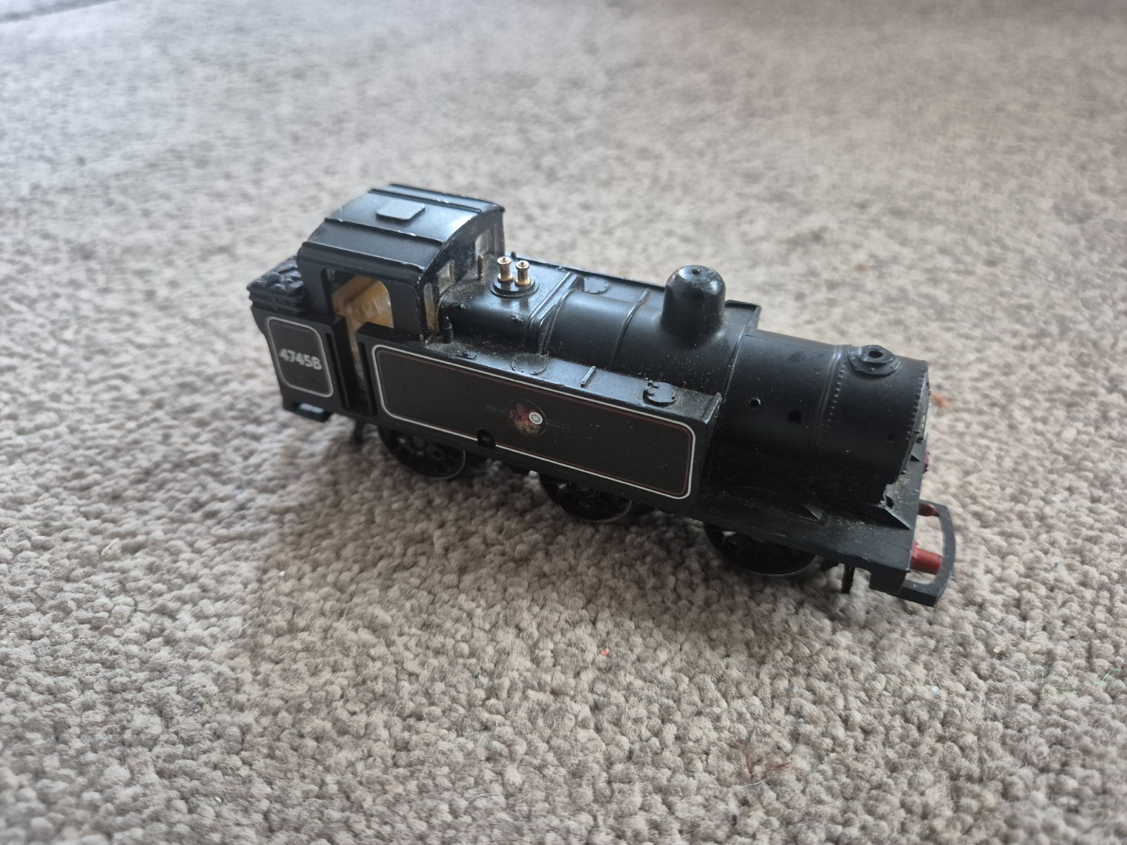 OO GAUGE HORNBY RAILWAYS R058 BR BLACK 0-6-0T CLASS 3F JINTY LOCOMOTIVE UNTESTED