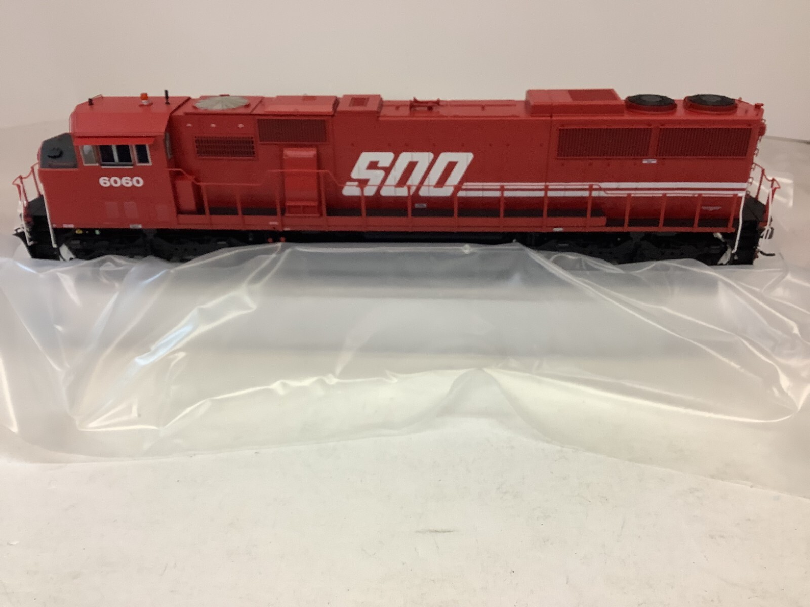 Athearn Genesis #G75622 HO scale “SOO Line” SD60M “Tri-Clops” DCC with Rd.#6060
