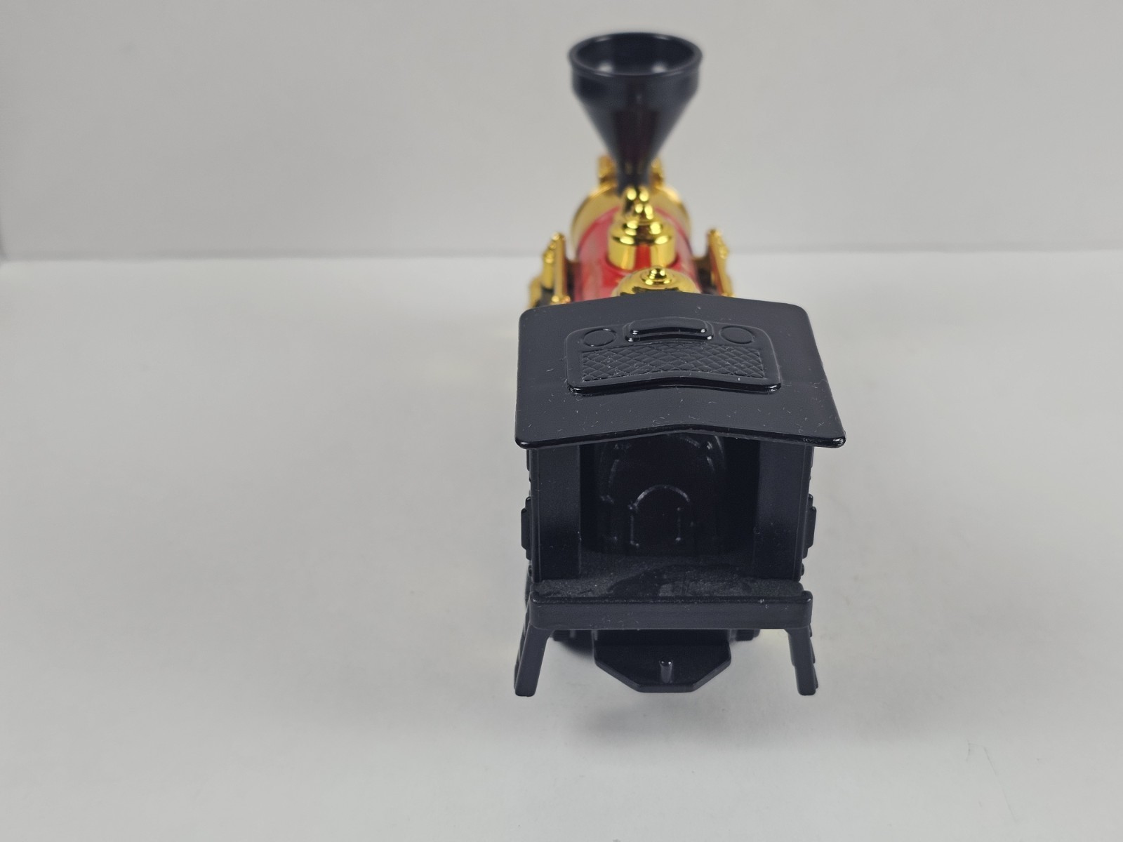 Classic Steam Loco Toy Train Red Black Gold Locomotive 2013 Batch 27517