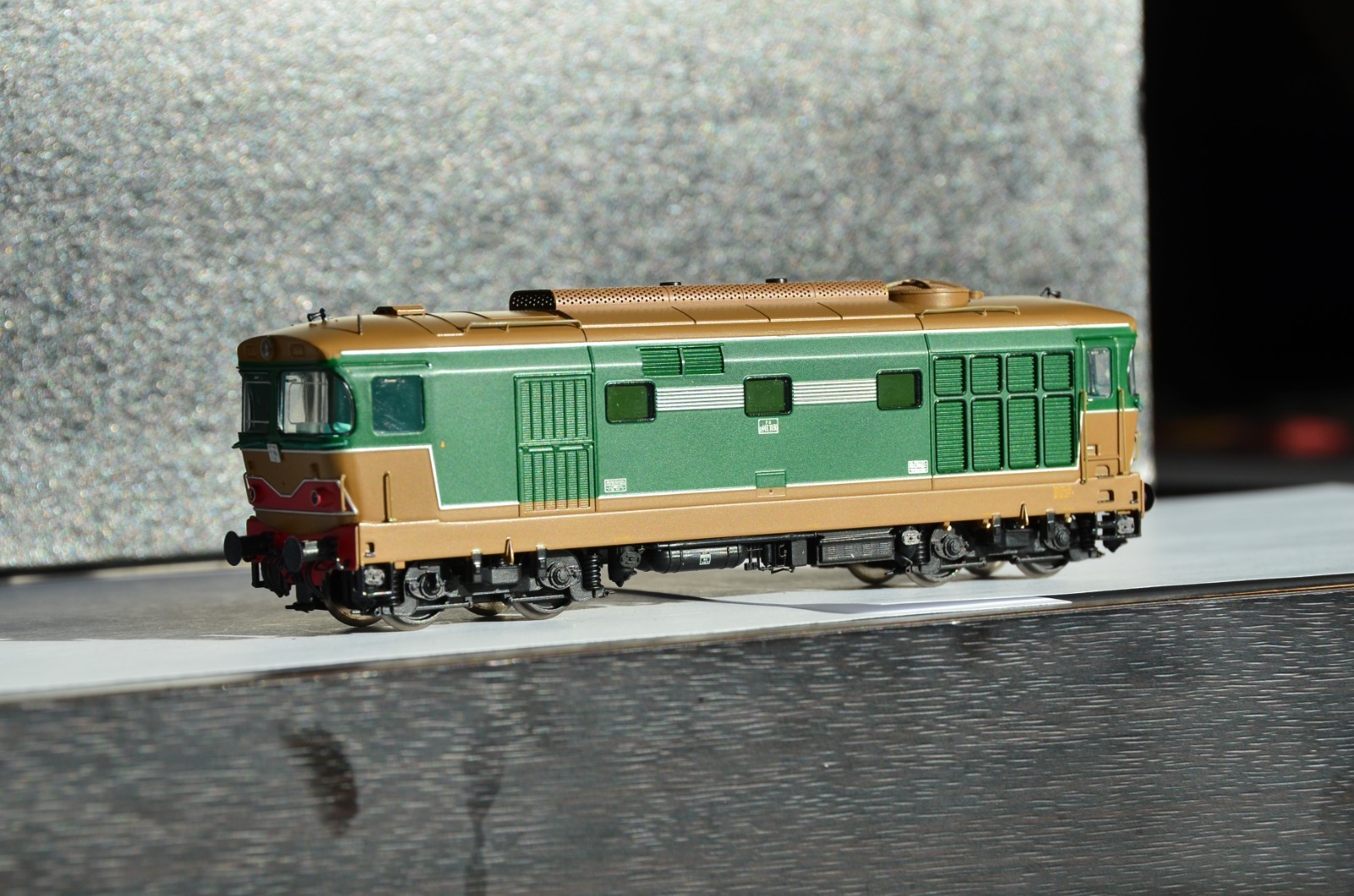 Os.Kar 1105 Italian FS D443 1030 Diesel Locomotive Rare