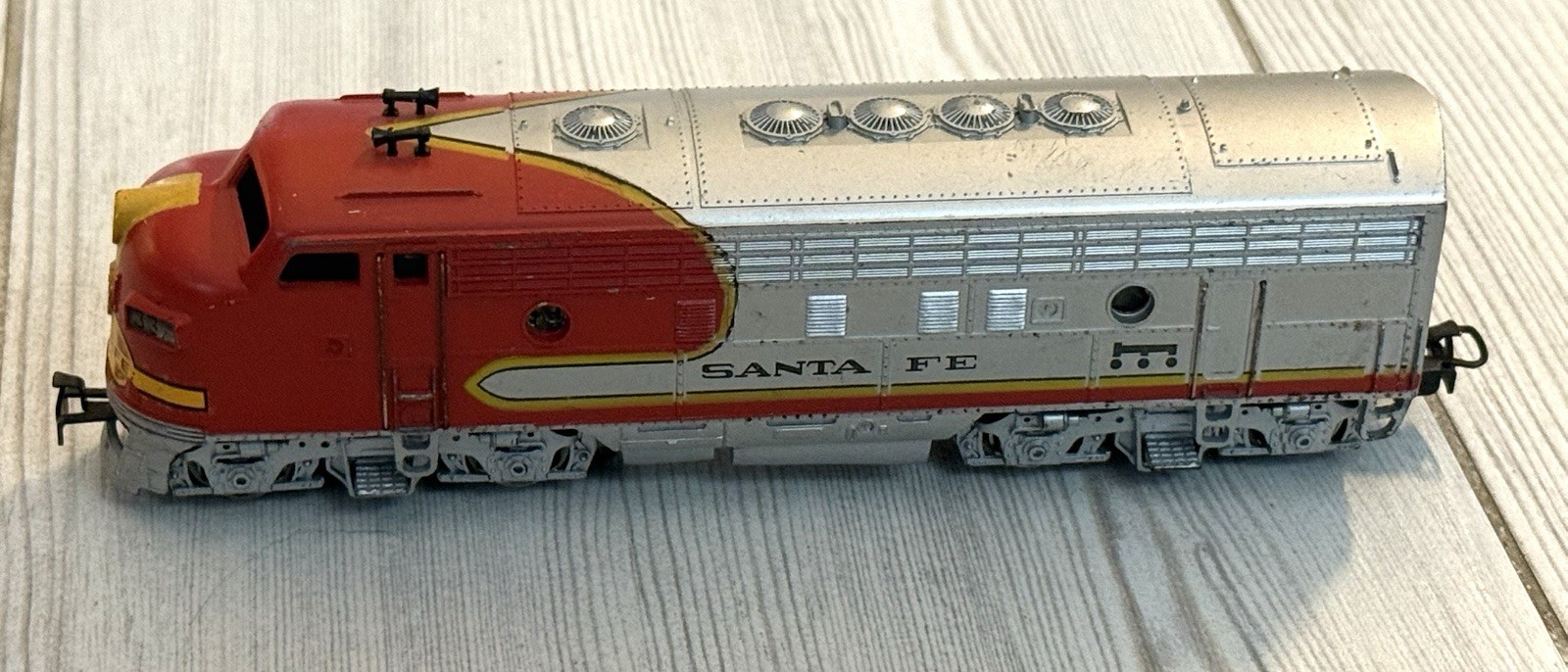 MARKLIN 3061 HO SANTA FE AMERICAN DIESEL LOCOMOTIVE VINTAGE MODEL TRAIN