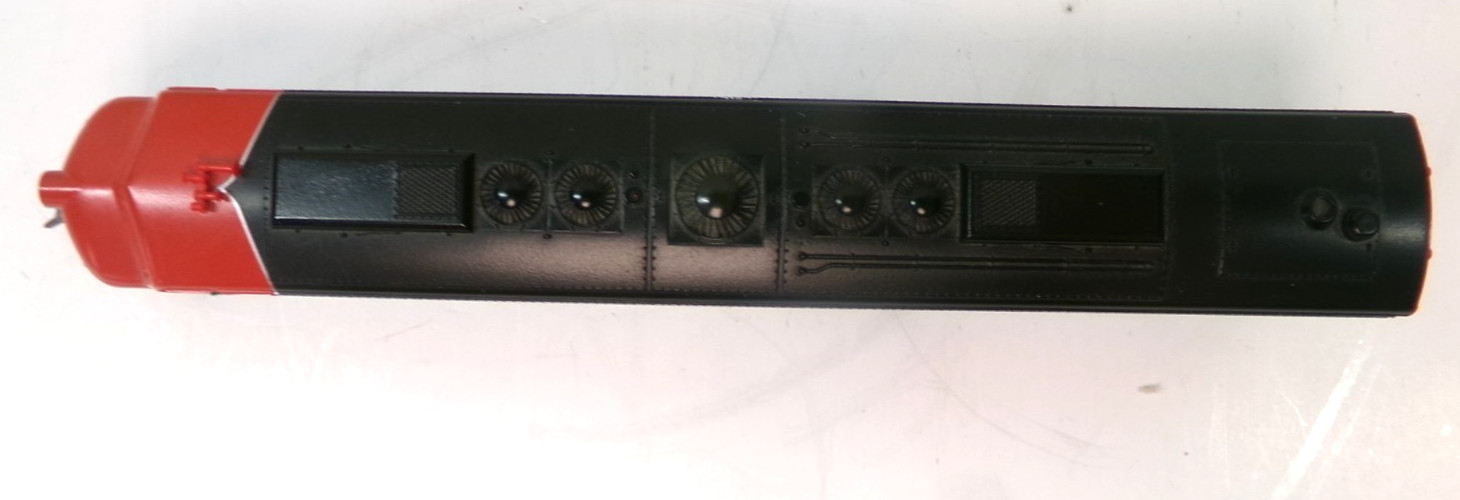 N scale Kato Southern Pacific E8/9 diesel engine in original box (lot 1248)