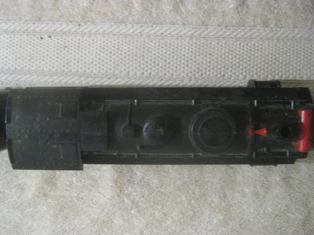 Vintage MARX O-Scale # 666 Black Cast Metal 2-4-2 Steam Locomotive – TESTED