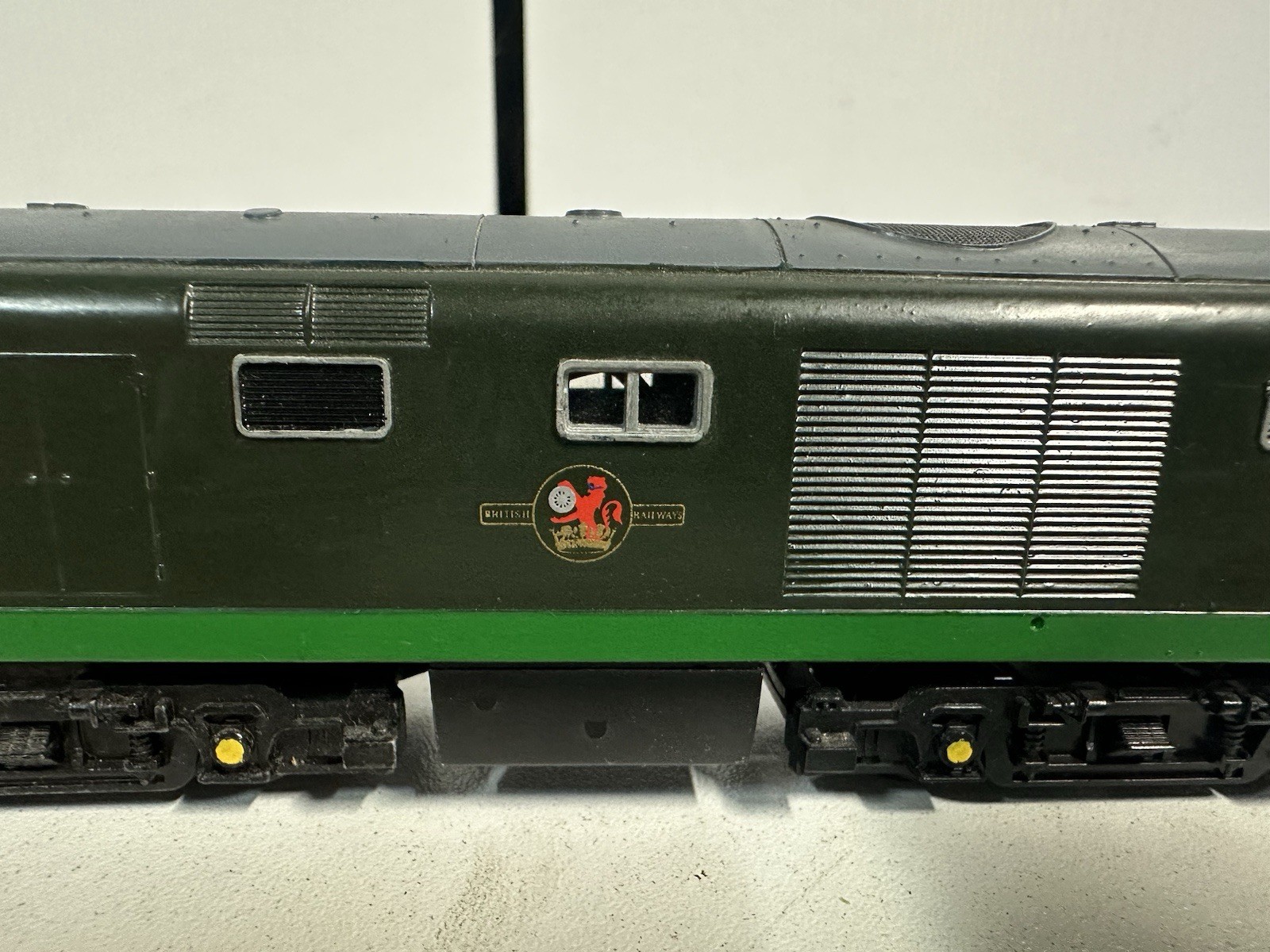 HORNBY TRIANG CLASS 35 HYMEK BR GREEN DIESEL LOCOMOTIVE D7005