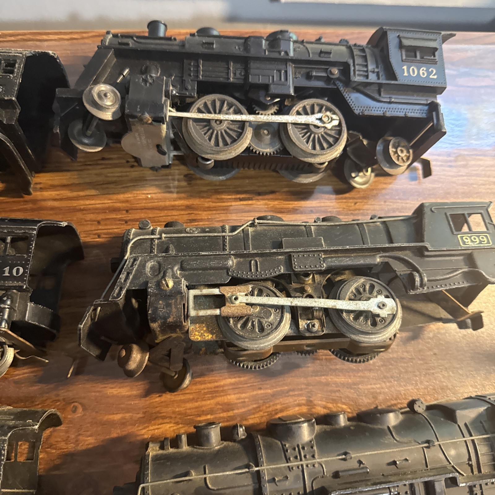 Lionel Locomotive Train Lot O27 & O Gauge – Lot of 13 Vintage Trains Not tested