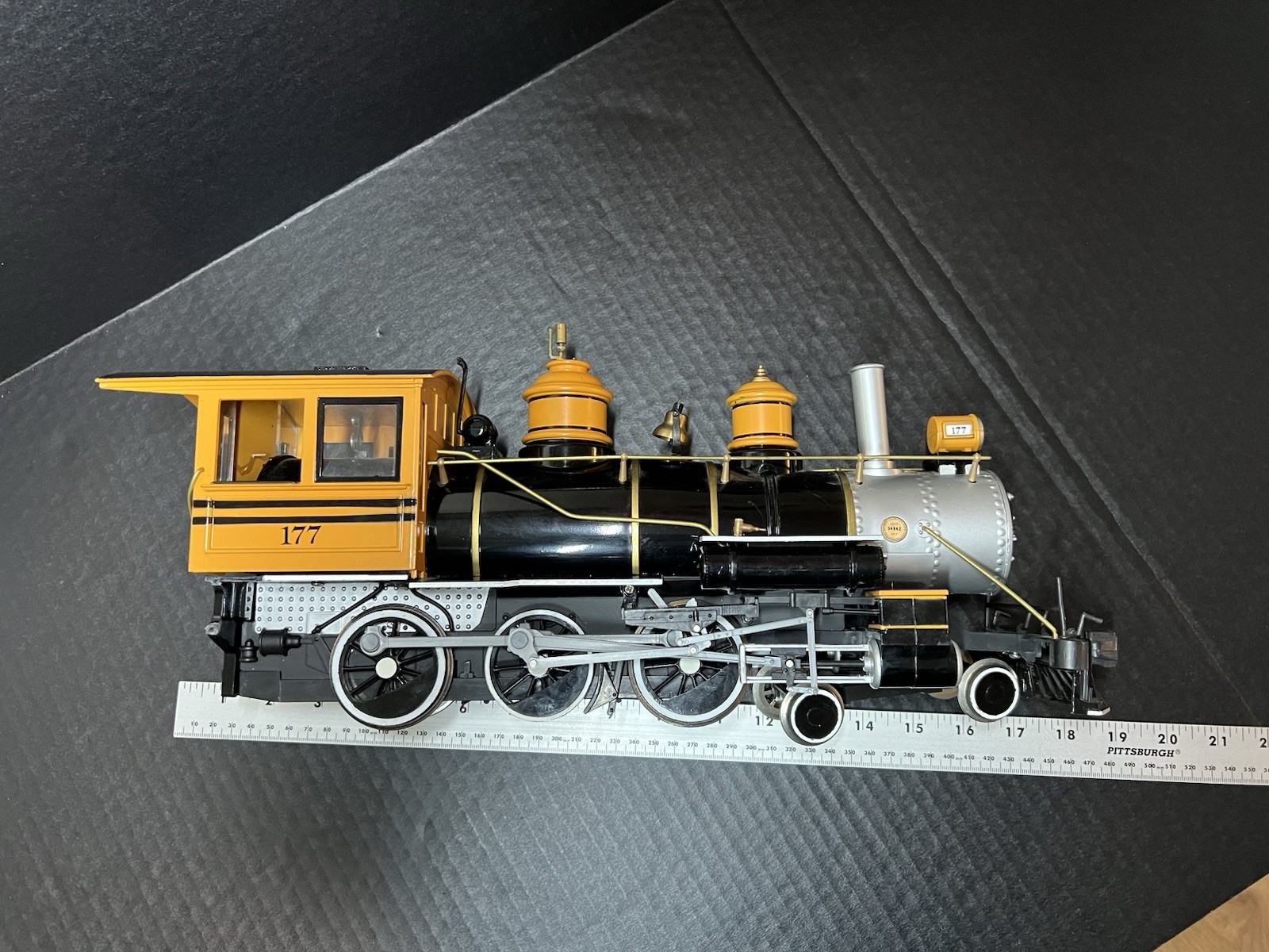 Vintage Steam Locomotive Model No. 177 – Large Display Train
