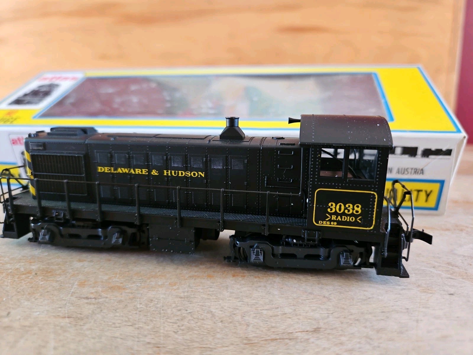 Atlas 8274 Delaware & Hudson D&H S-4 Diesel Locomotive #3038 Nice Cond In Box