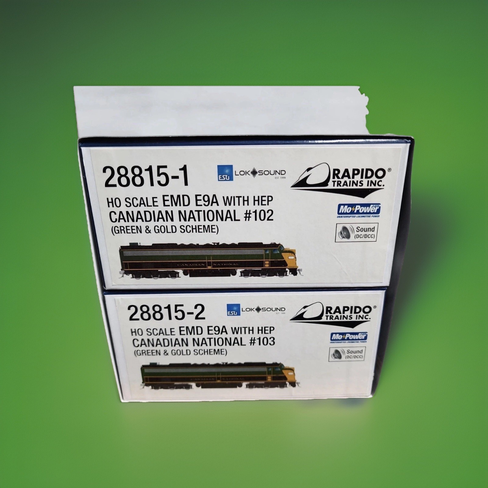 HO RAPIDO 28815 Canadian National EMD E9A w/ HEP SET #102 & 103 ESU LokSound DCC