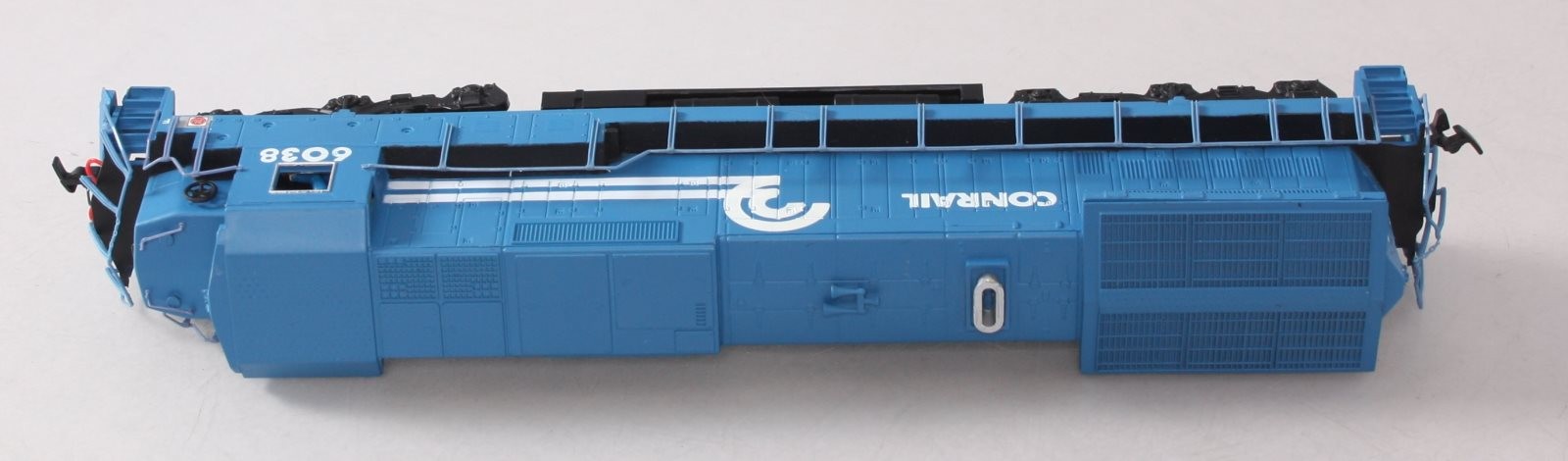 Bachmann 85013 HO Conrail GE Dash 8-40C Diesel Locomotive #6038 EX/Box