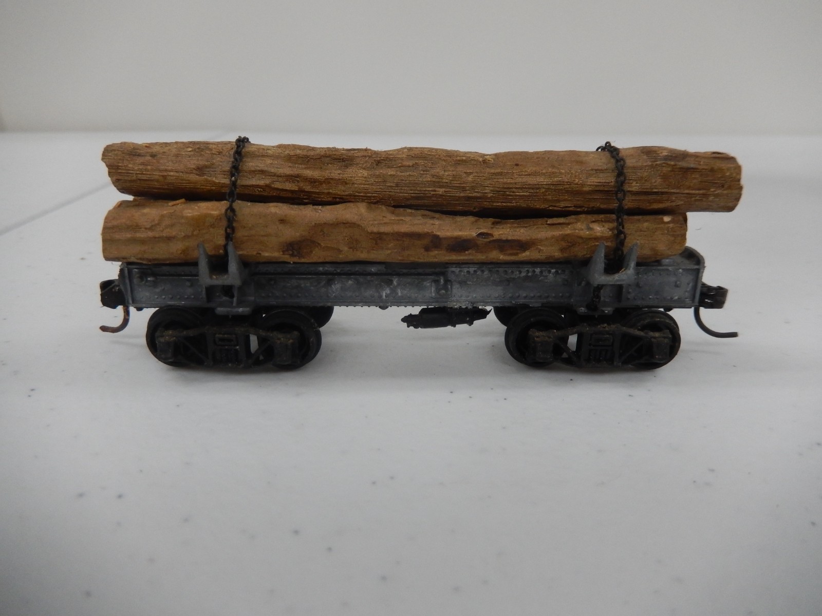 MDC Roadhouse Mythical Empires Climax 2787 Campbell Lumber + 4 Kadee Log Cars