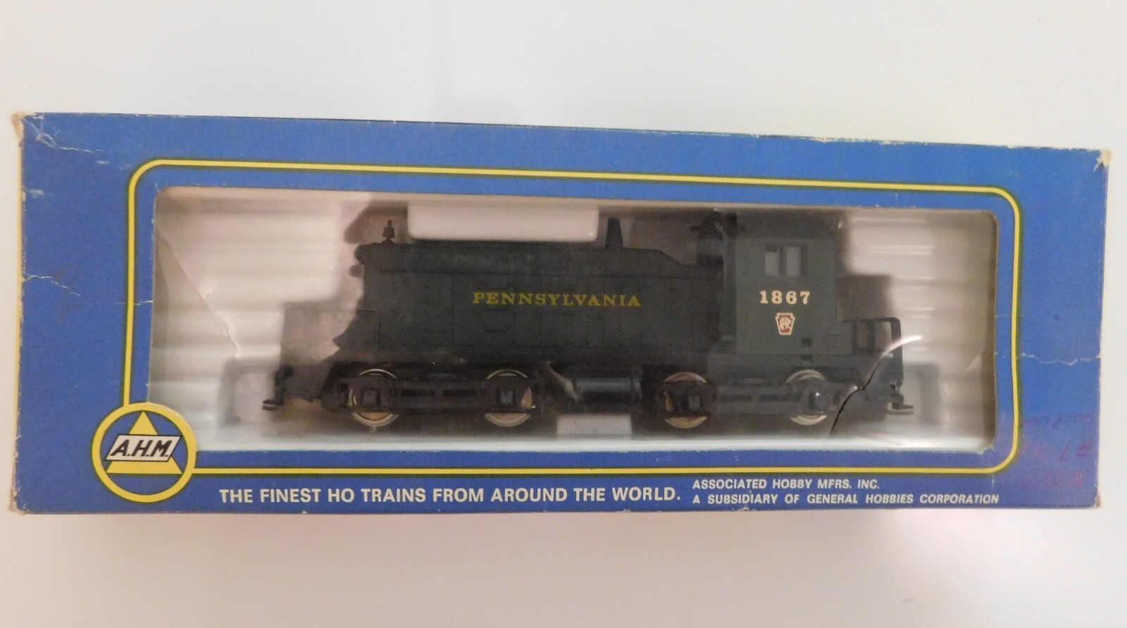 AHM HO SCALE EMD SW-1 PENNSYLVANIA DIESEL LOCOMOTIVE #1867 5014 D