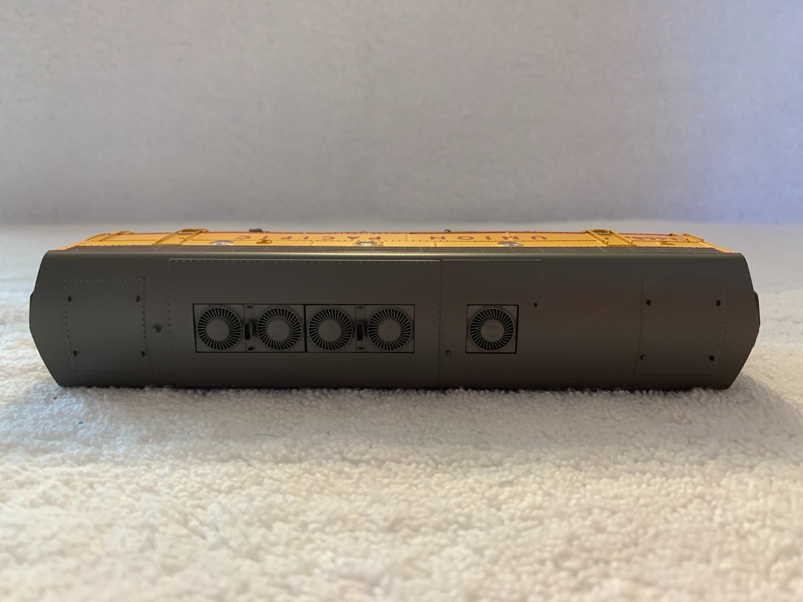 Broadway Limited #427B HO Scale Union Pacific EMD F7 F7B Powered Dummy #1468 DCC