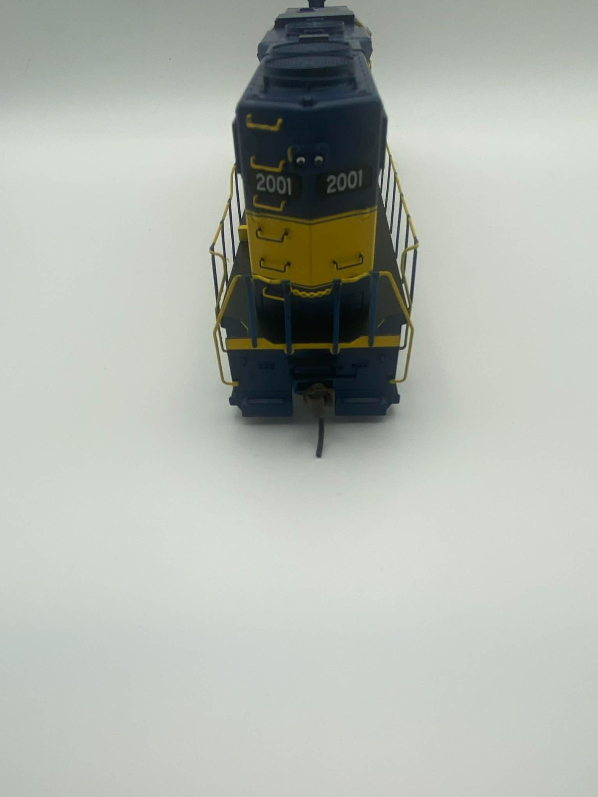 HO Scale DCC Quick-Plug Equipped ATH29317 Alaska Railroad GP38-2 2001