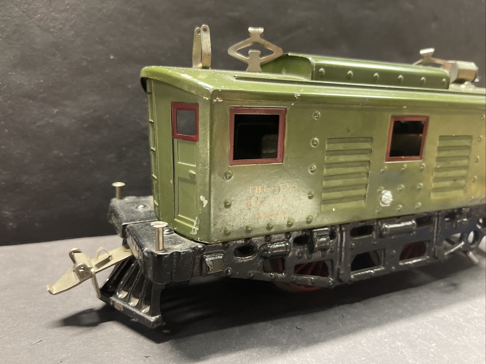 Ives Railway Line Electric Locomotive 3235 Standard Gauge Olive Green