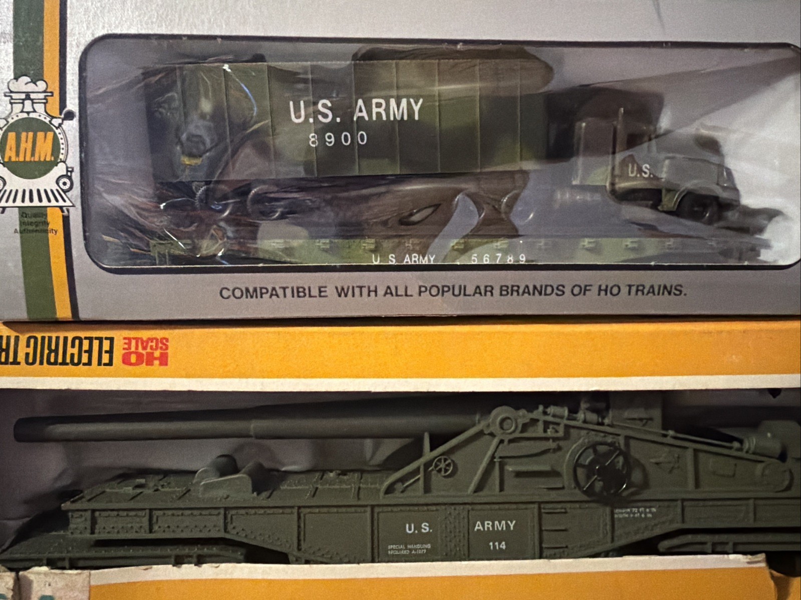 Vintage Cox HO Scale US Army F3 Diesel Locomotive 6111-6 Troop Car Railway Gun