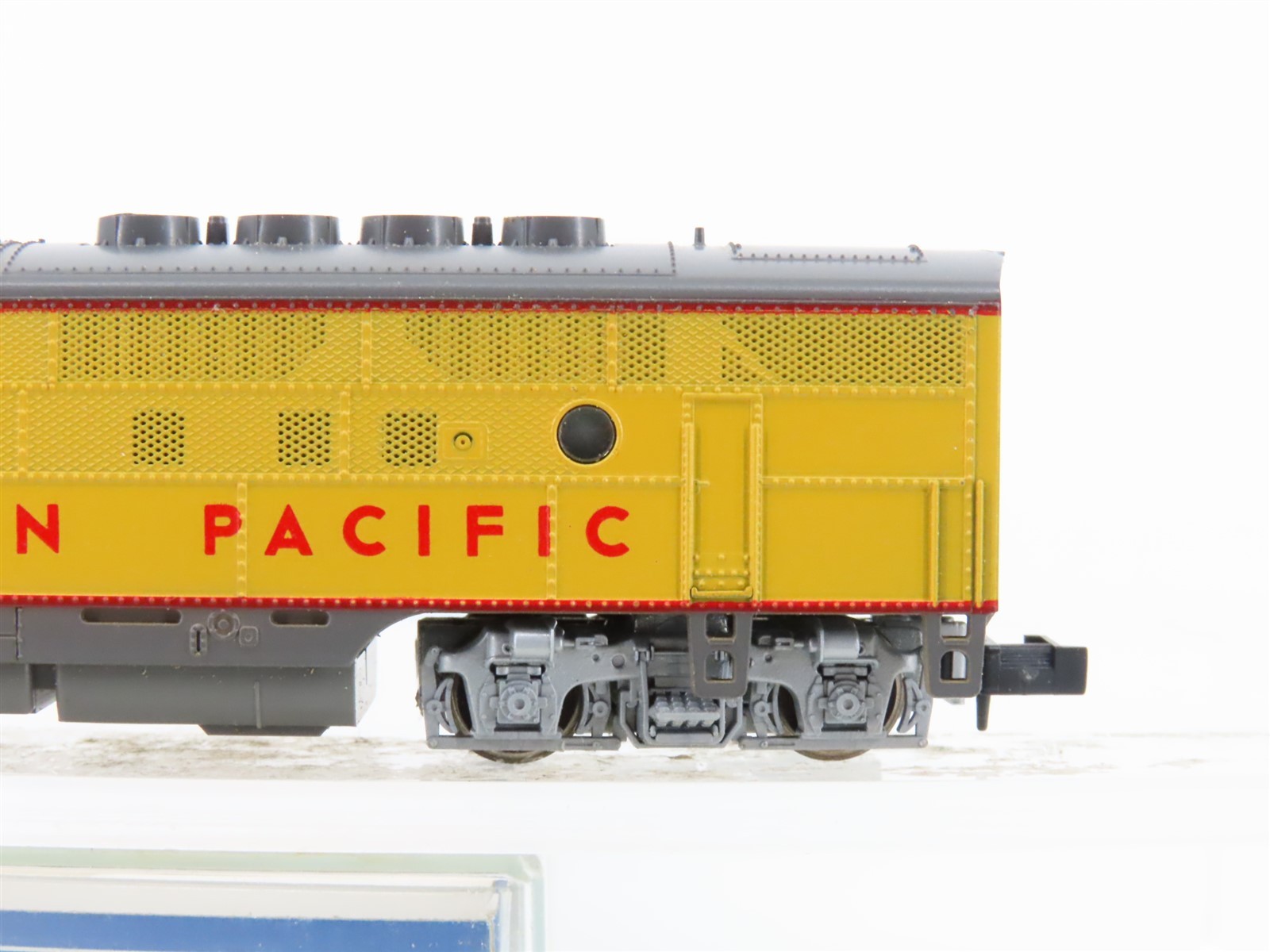 N Scale KATO 176-073 UP Union Pacific F3A Diesel Locomotive #905