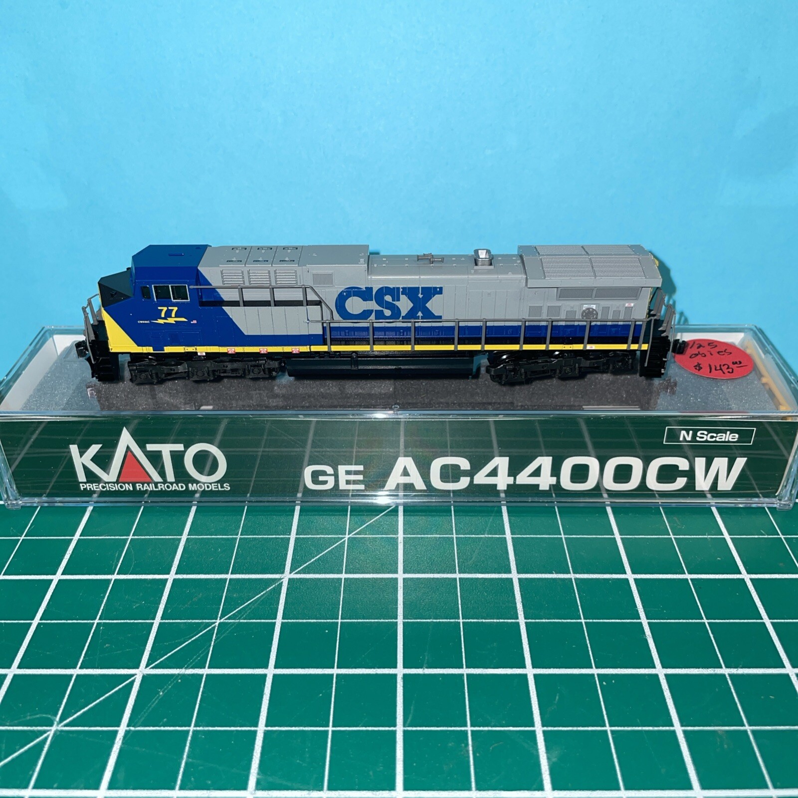 New! N-Scale Kato 176-7043 AC4400CW CSX #77 DC $143.00 Make offer