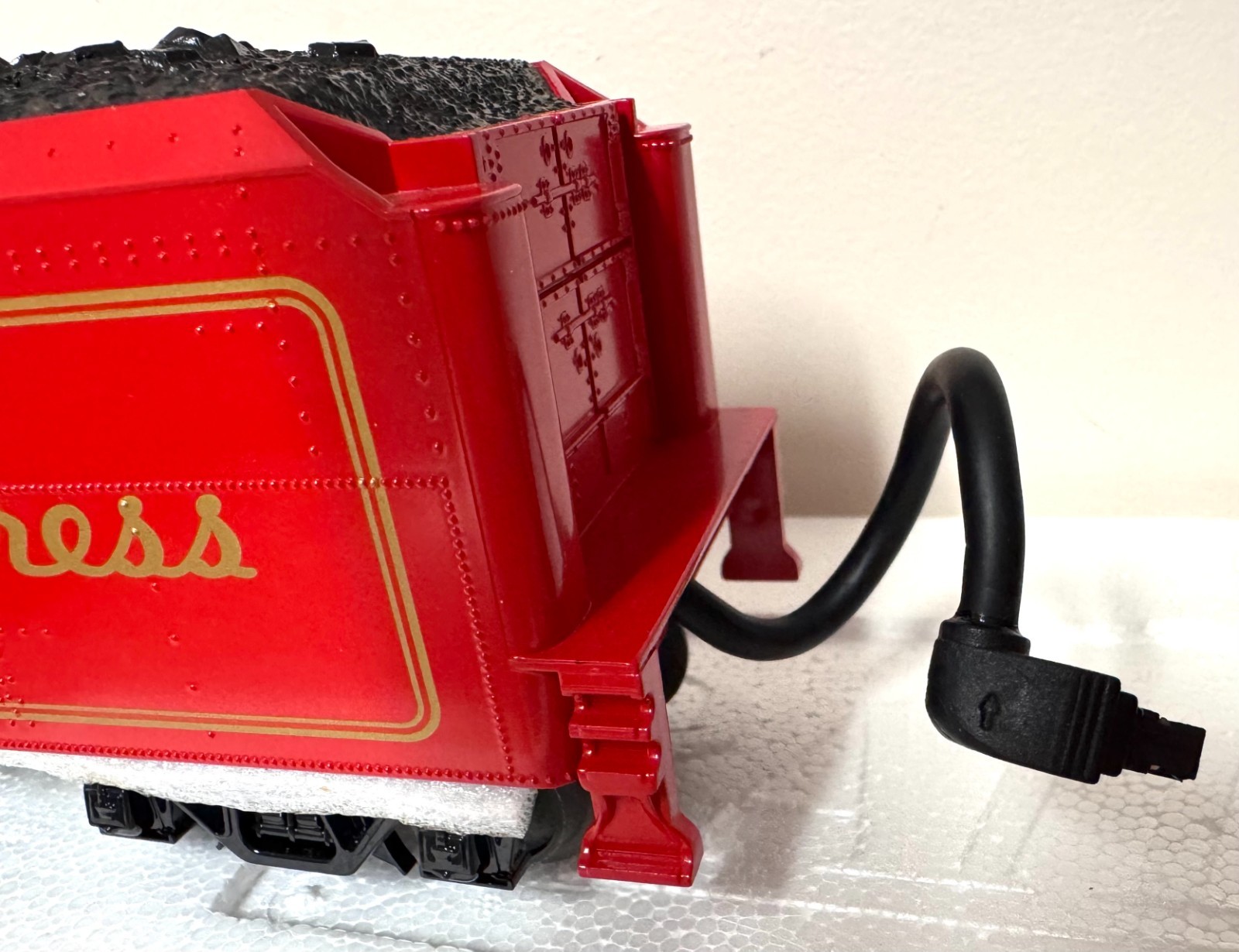 M.T.H. RailKing 4-6-0 Steam Engine &Tender Christmas Express O Gauge #30-4207-1E