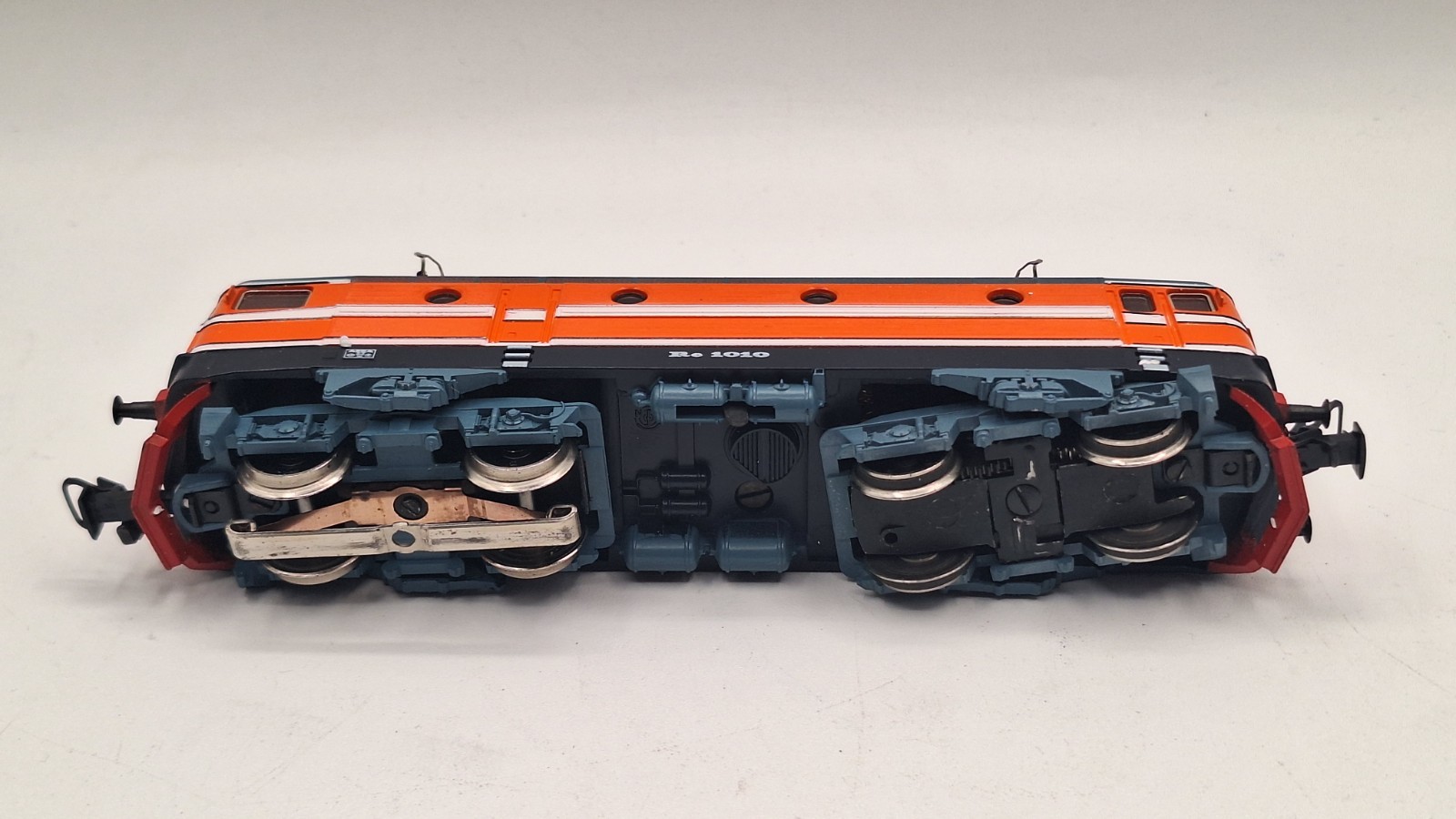 Marklin 3043 HO Scale, DB Electric Locomotive RE 1010 Tested Like Just Built