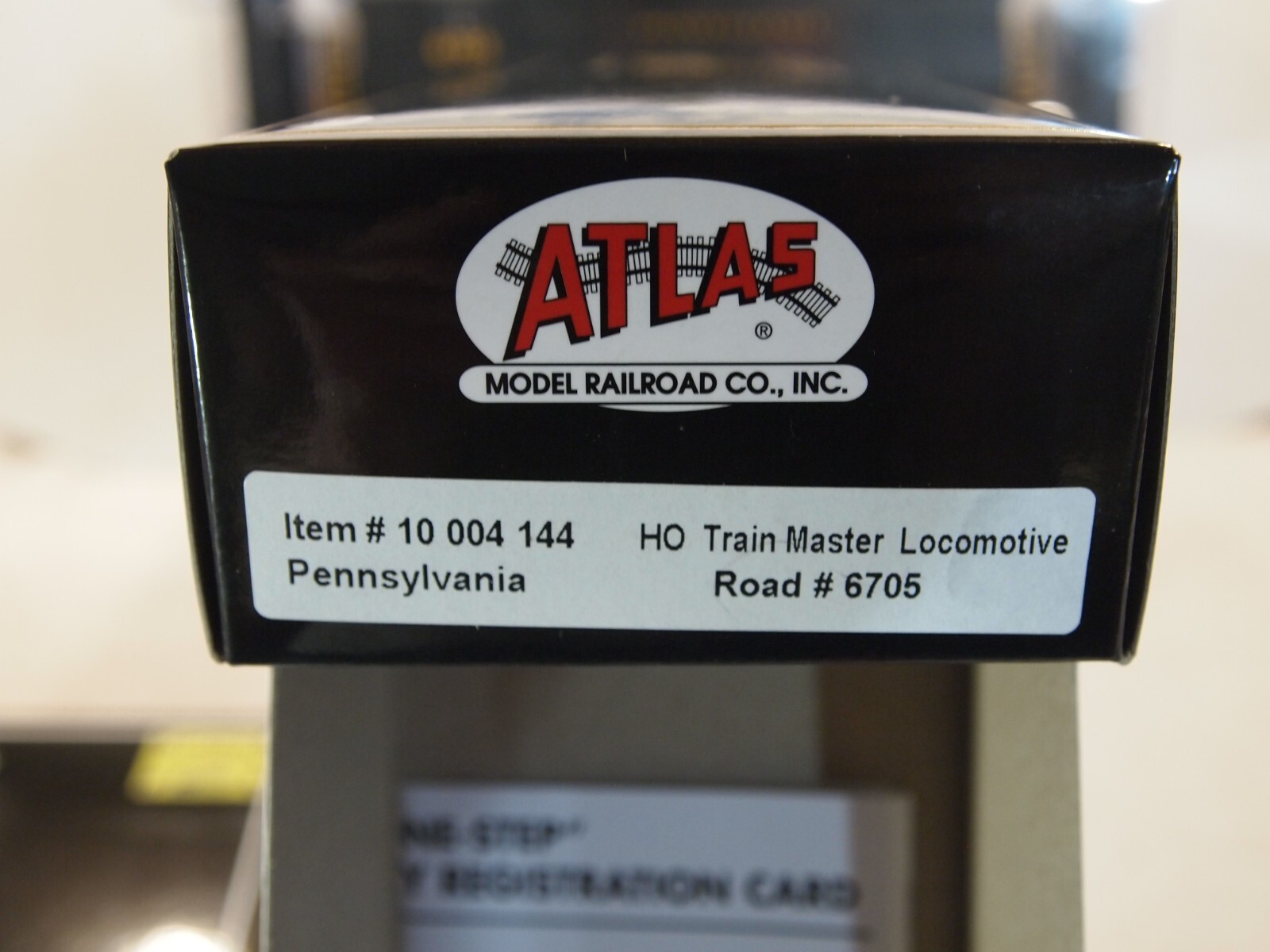 ATLAS 10004144 H.O. FM-H24-66 “TRAINMASTER” PENNSYLVANIA 6705 WITH DCC+SOUND