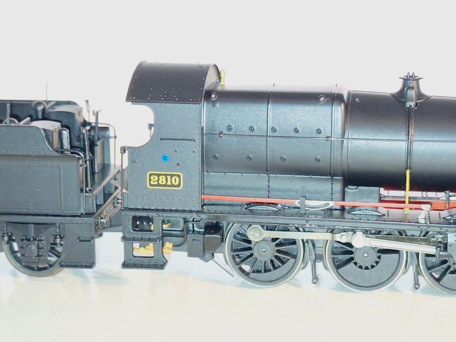 Hornby R2917 DCC Ready BR 2-8-0 Loco #2810. New Old Stock. Mint Cond. Boxed. OO