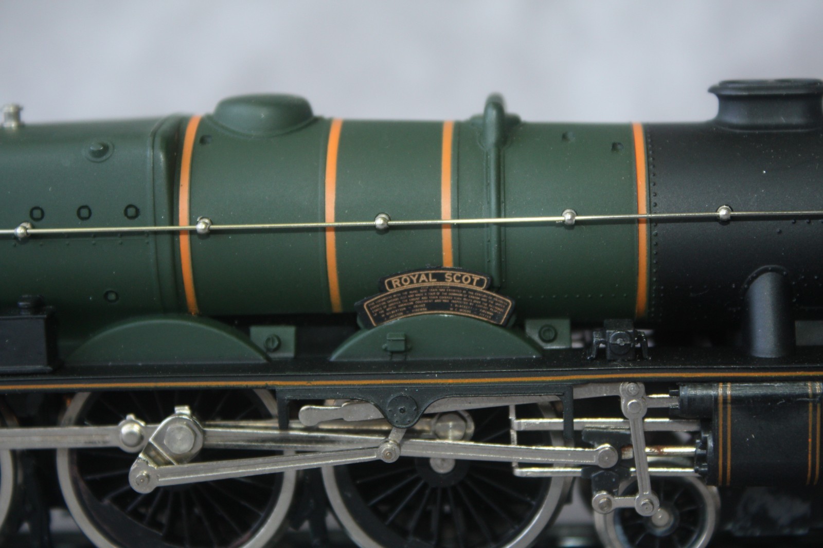 AIRFIX Railways System OO Scale Royal Scot Locomotive 54121-3