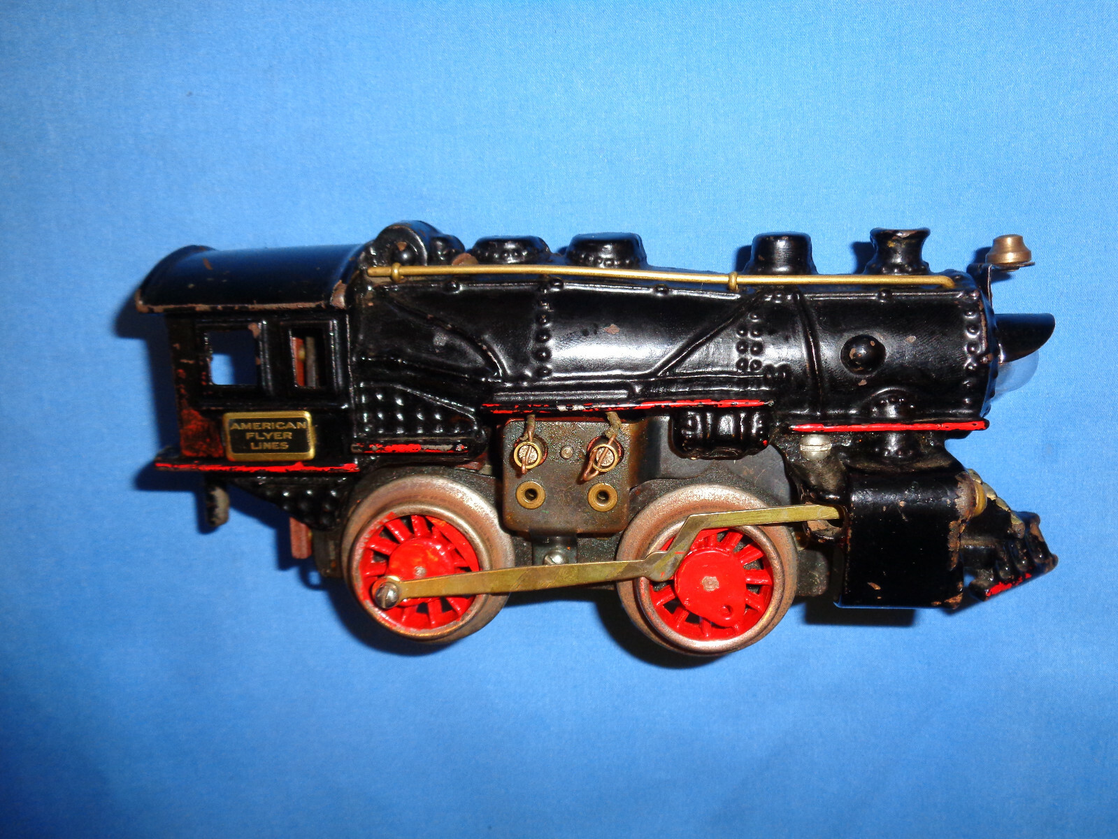 Rare American Flyer Pre-war Cast Iron #3197 Steam Locomotive. Runs.
