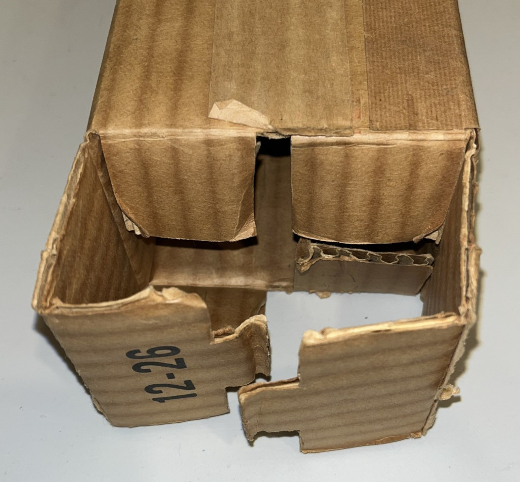 Lionel Postwar 665 4-6-4 Steam Engine ONLY with Box – Fabulous box and engine