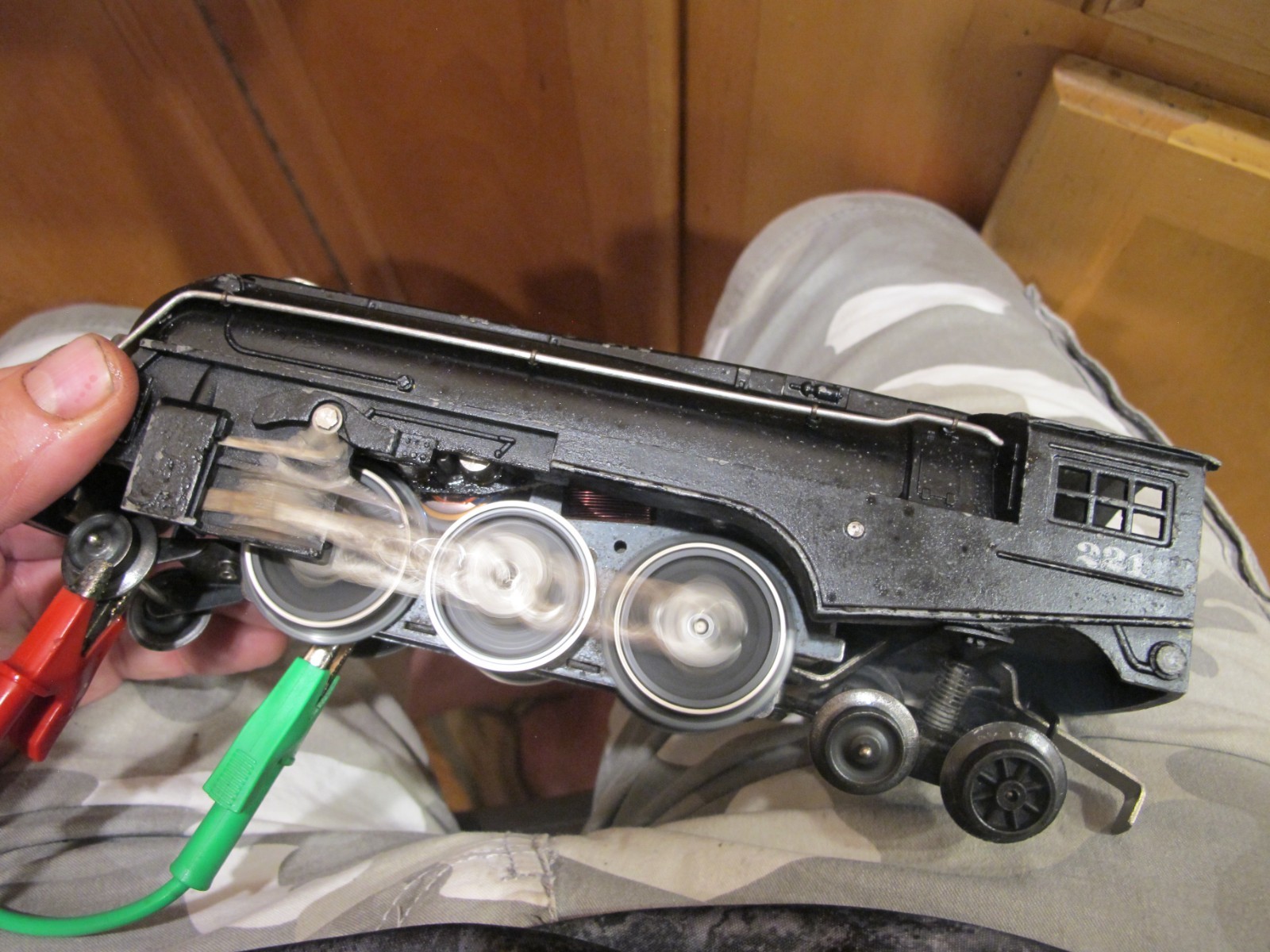 NICE RUNNING Lionel 221 O27 Steam Locomotive Postwar 2-6-4 Engine Only