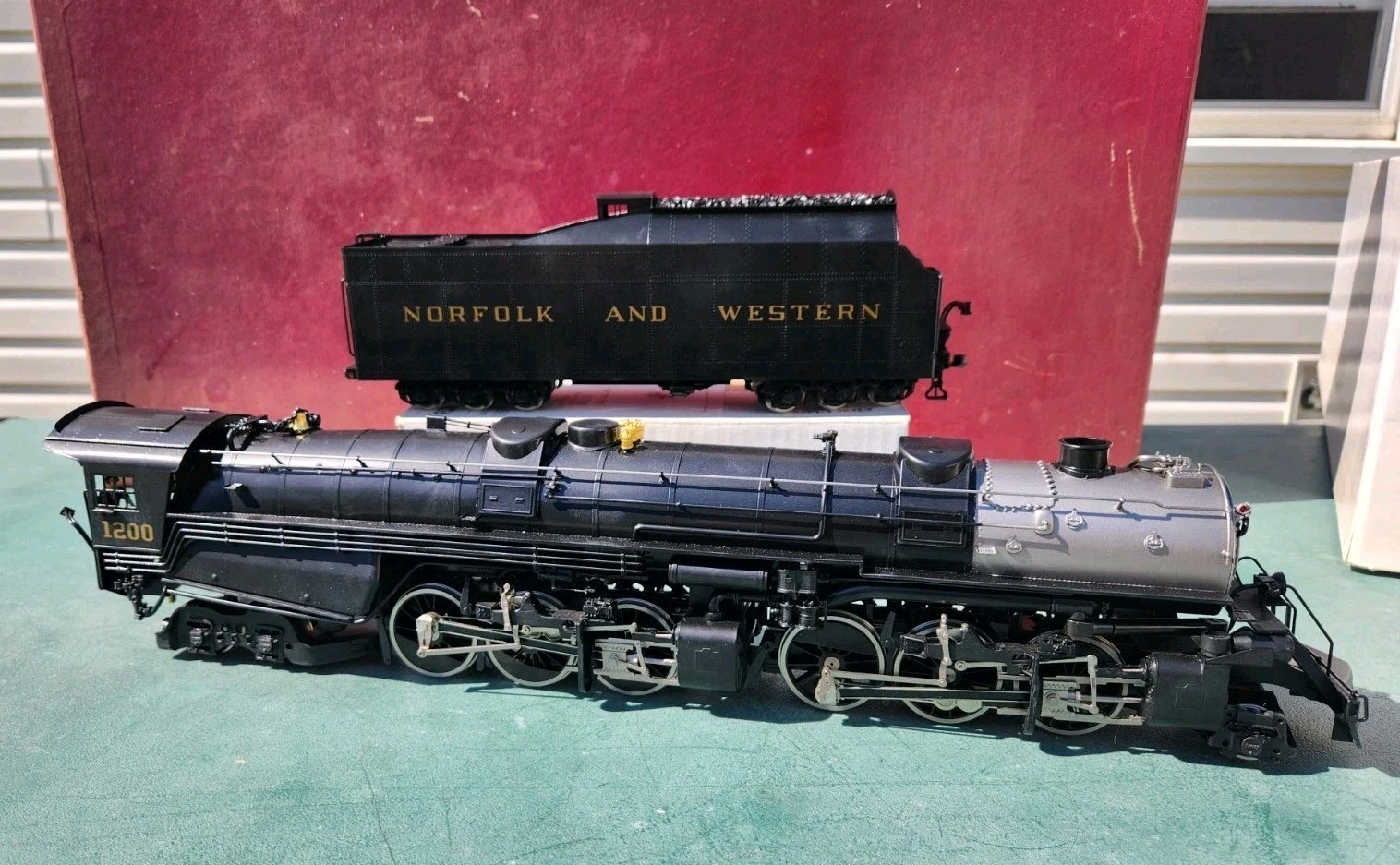 Vintage O-Gauge Brass 1200 Norfolk And Western Steam Locomotive & Tender RARE!!