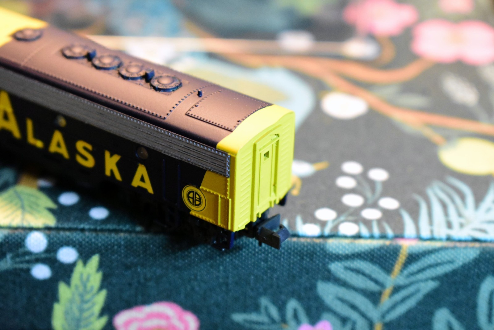 N Scale KATO Dream Designs Alaska RR F7 A/B/A Locomotives 1500 1502 1530 EX