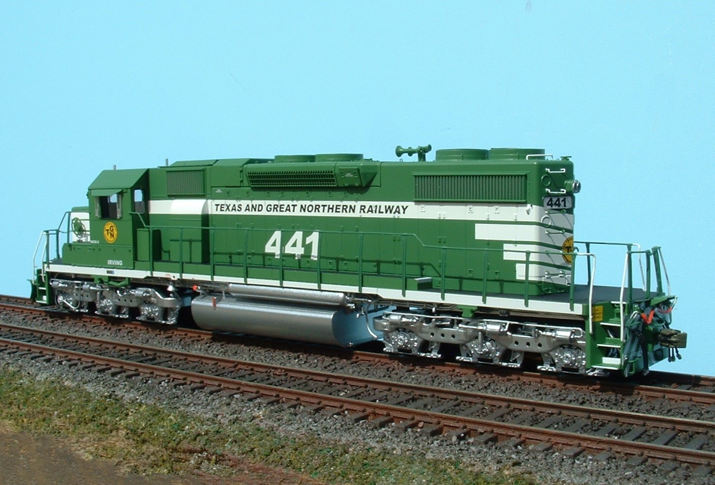 HO Scale Trains Texas & Great Northern SD38-2 locomotive #441 Home Shops NEW NIB