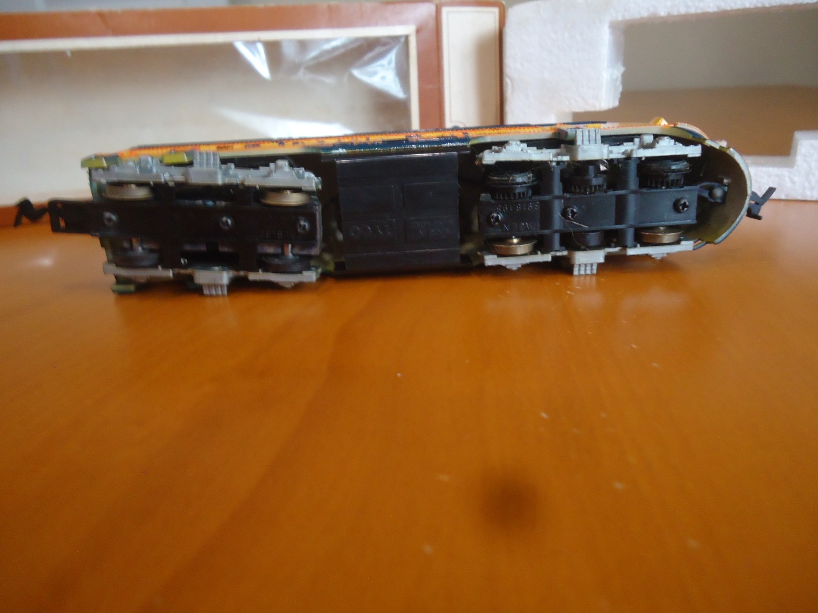Tyco HO Scale B&O Chessie System Diesel Locomotive 4015