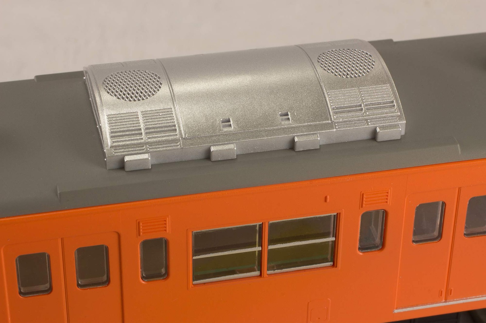 1/80 JR East Japan 201 series DC train Chuo Line Moha 201 Moha 200 display model