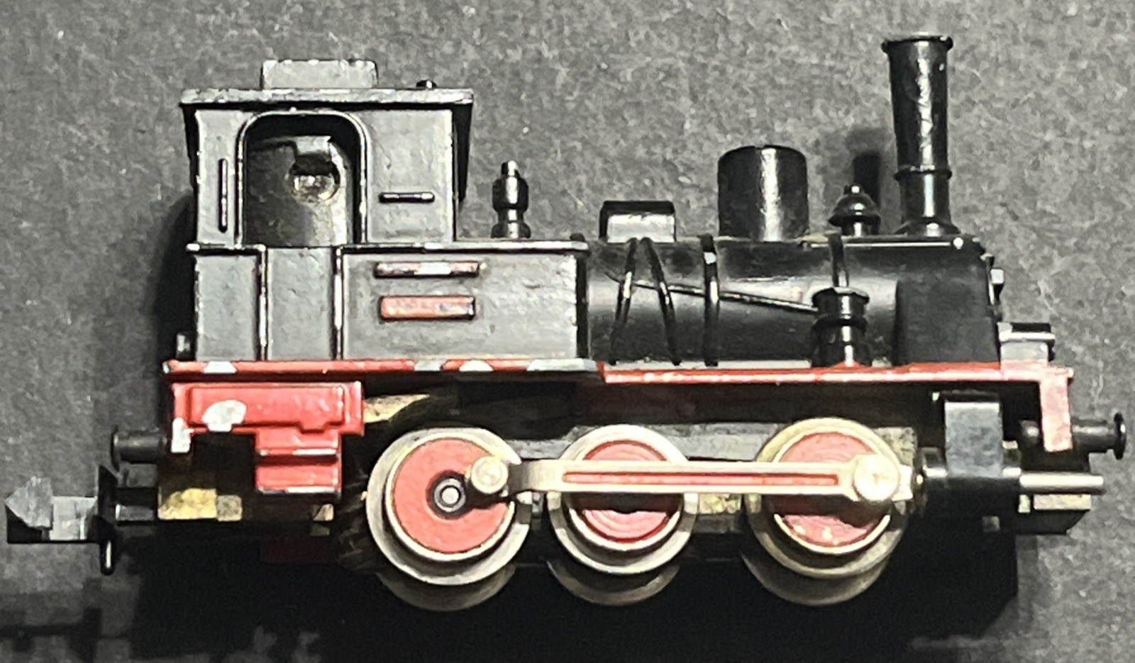 🔥 Minitrix Vintage Germany N scale 2913 0-6-0 Steam Locomotive Mini Trix