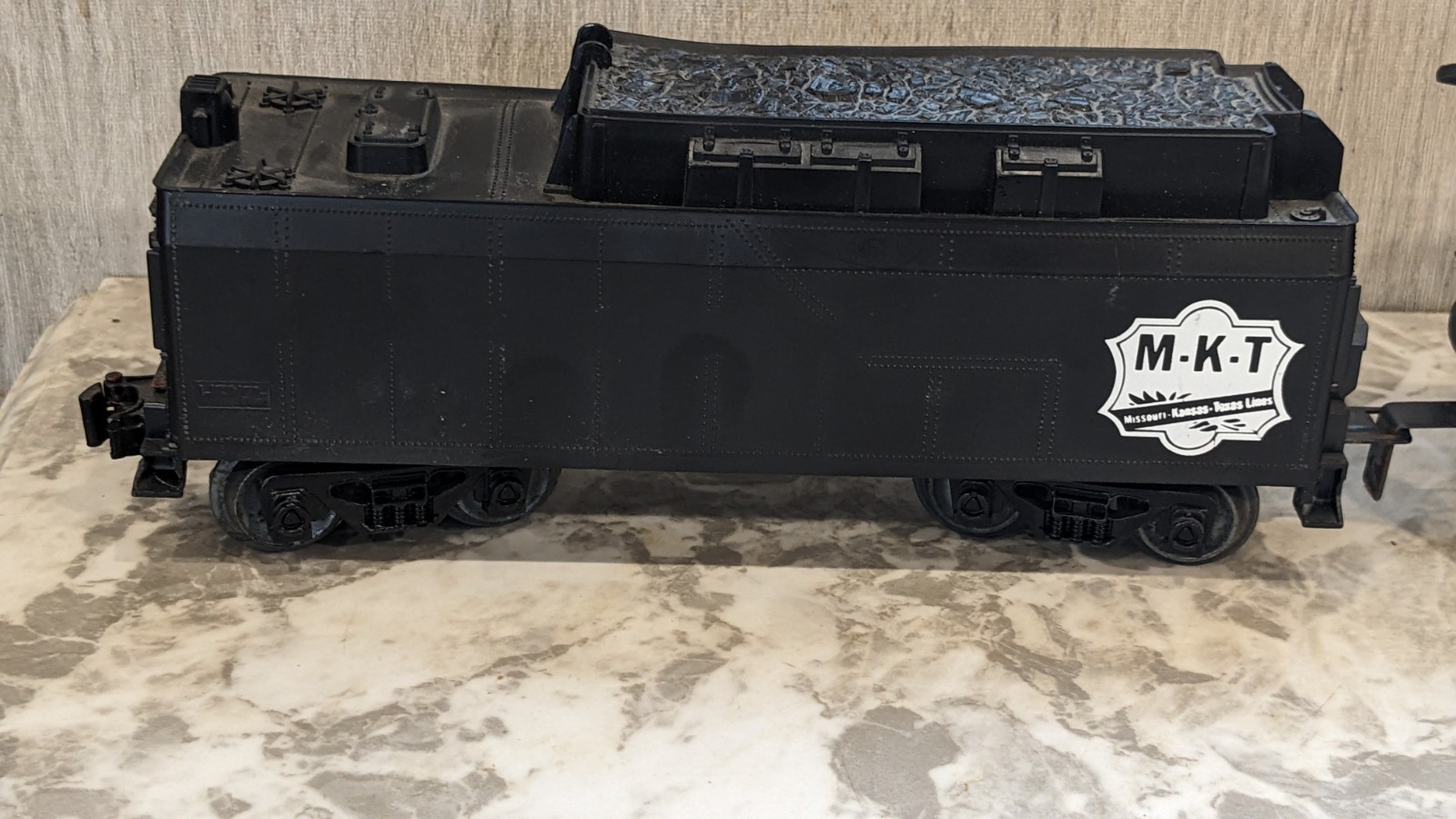 O Guege Lionel 1:48 Scale MTK Steam Locomotive & Great #8628