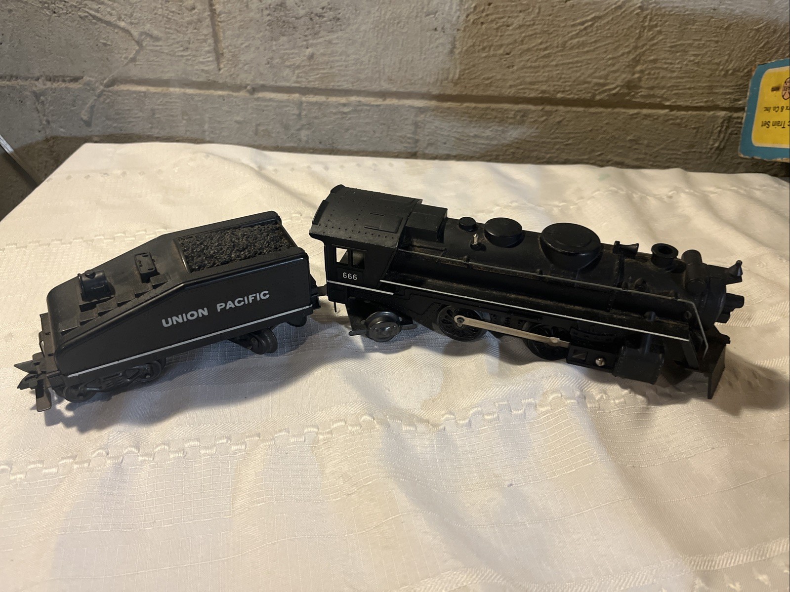 Vintage Marx 666 Steam Engine Electric Train 52875 Set Not Complete Cars Box