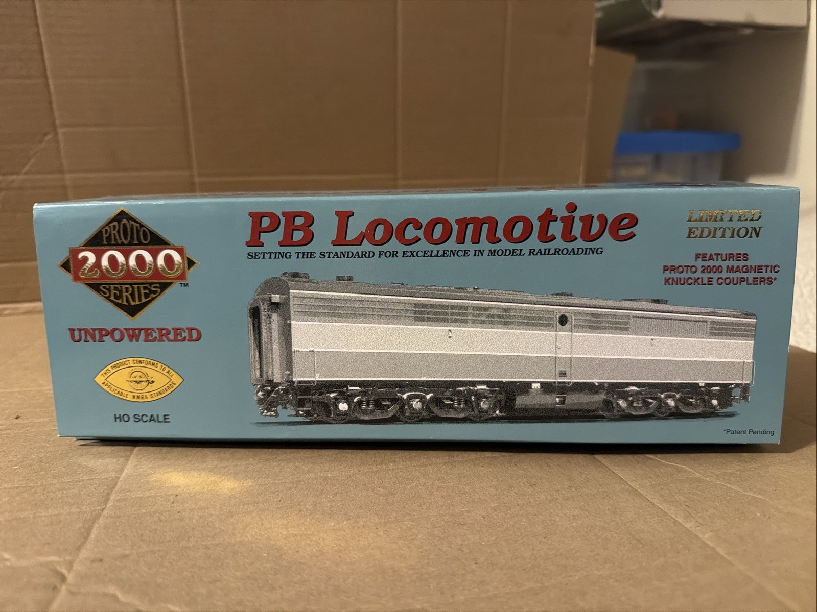 Proto 2000 HO Unpowered PB Locomotive PRR 5752B Knuckle Couplers No. 21687